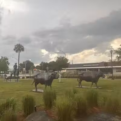 Cattleman's Square - Okeechobee, FL