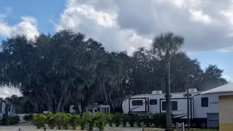Lake Okeechobee RV Park - Okeechobee, FL