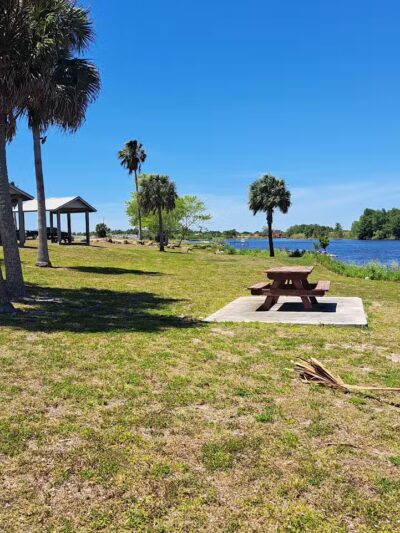 Lake Okeechobee Scenic Trail - Okeechobee, FL