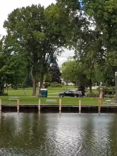 Fox and Hounds Park - Omro, WI