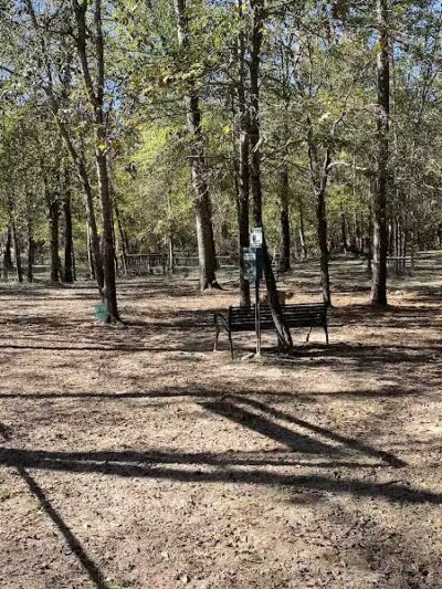 Mary Ellen Yost Memorial Dog Park - Onalaska, TX