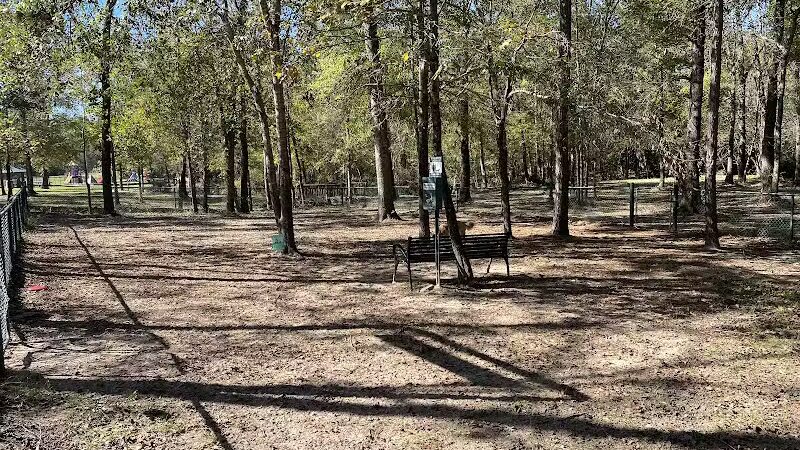 Mary Ellen Yost Memorial Dog Park - Onalaska, TX