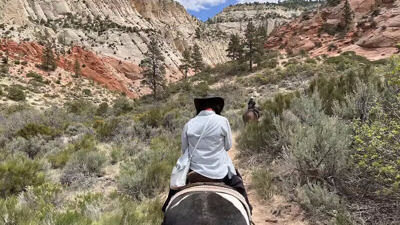 Red Hollow Canyon Trailhead - Orderville, UT