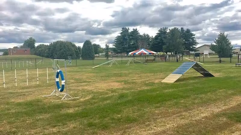 The Village Way Dog Park - Oregon, IL