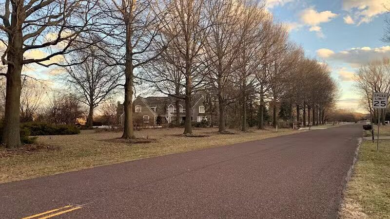 Highland View Park - Overland Park, KS