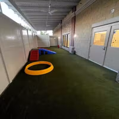 K9 Resorts Luxury Pet Hotel Overland Park - Overland Park, KS