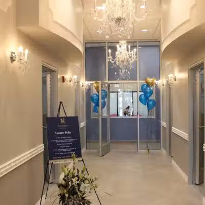 K9 Resorts Luxury Pet Hotel Overland Park - Overland Park, KS