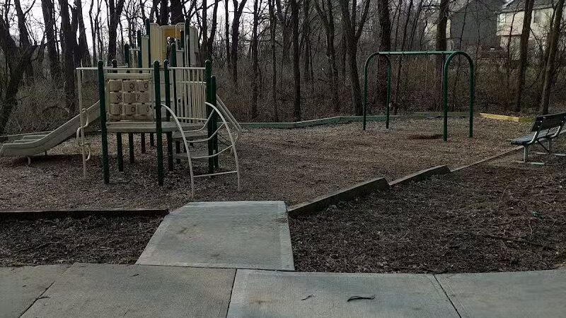 Lexington Park - Overland Park, KS