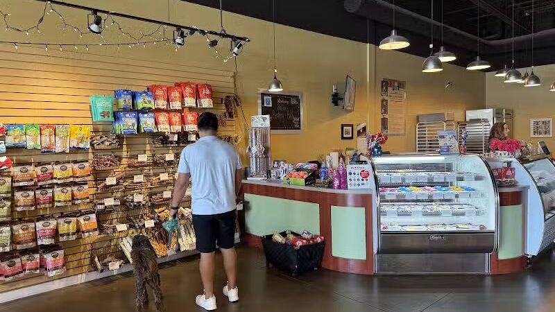 Three Dog Bakery Overland Park - Overland Park, KS