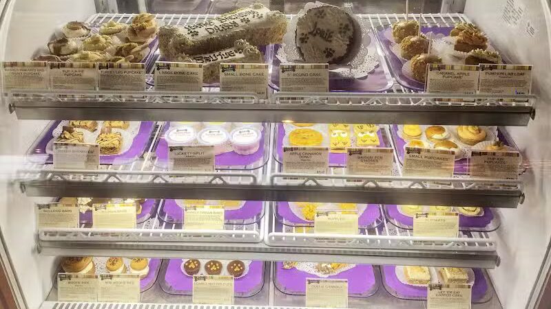 Three Dog Bakery Overland Park - Overland Park, KS