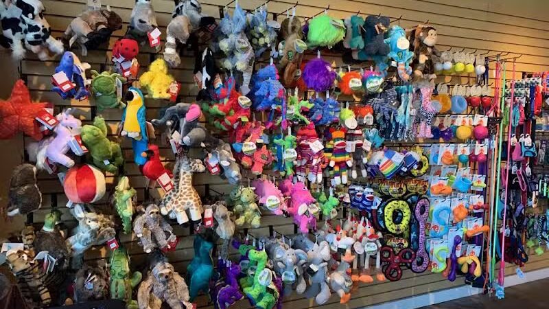 Three Dog Bakery Overland Park - Overland Park, KS