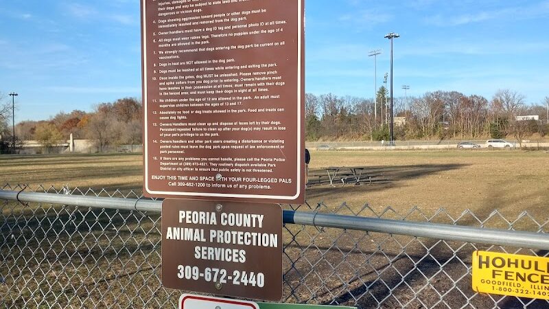 Dog Park Bradley Park - Peoria, IL