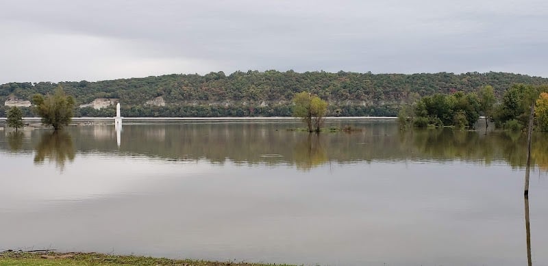 Portage Des Sioux Nature Area - Portage Des Sioux, MO