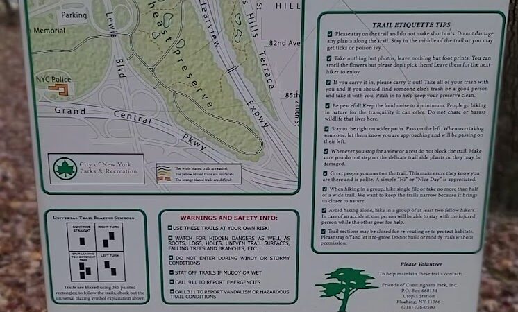 Cunningham Park Southeast Preserve Trail - Trailhead - Queens Village, NY