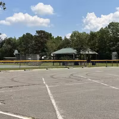 Robbin Heights Park - Raeford, NC