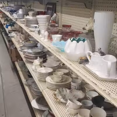 Ravena Barn Flea Market - Ravena, NY