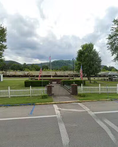 Ravenna Veteran's Memorial Park - Ravenna, KY