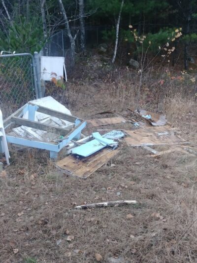 Riverside Bark Dog Park - Raymond, NH