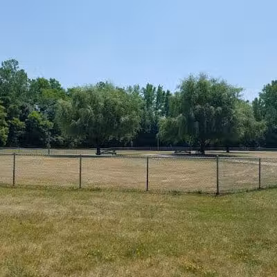 Mary Jane Row Dog Park - Rexford, NY