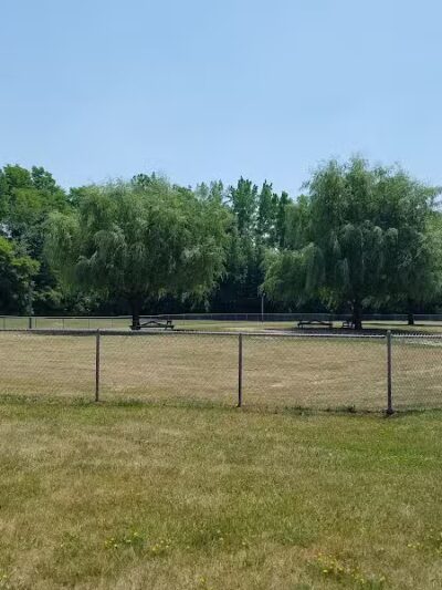 Mary Jane Row Dog Park - Rexford, NY