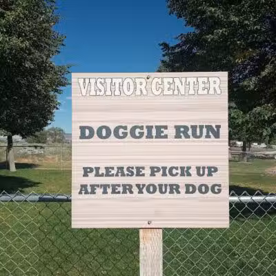 Visiter Centetr's Dog Run - Richfield, UT