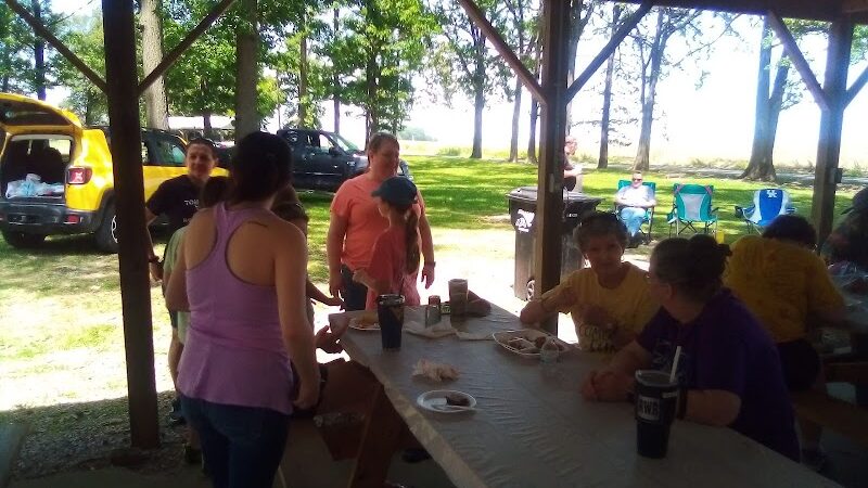 Ridgway Park - Ridgway, IL