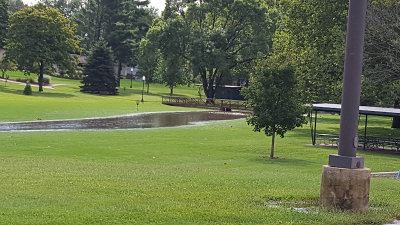 Roanoke Park Swimming Pool - Roanoke, IL