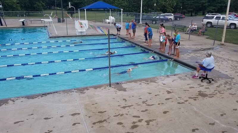 Roanoke Park Swimming Pool - Roanoke, IL