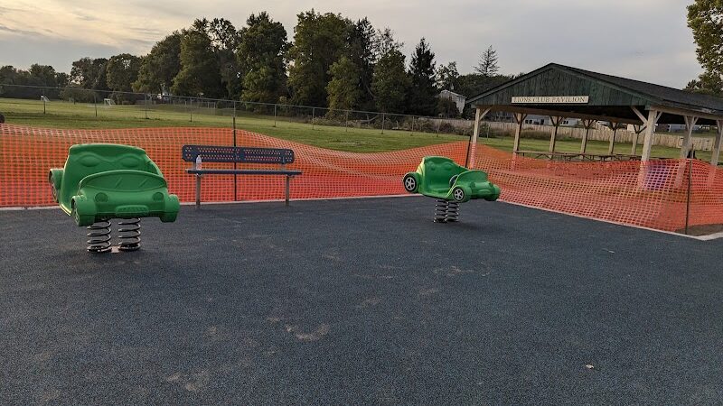 Davis Park (West Entrance) - Rochester, NY