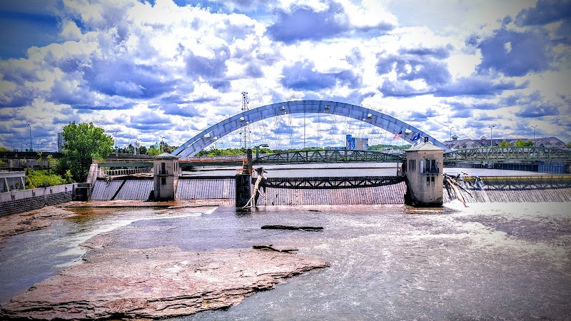 Promenade At Erie Harbor - Rochester, NY