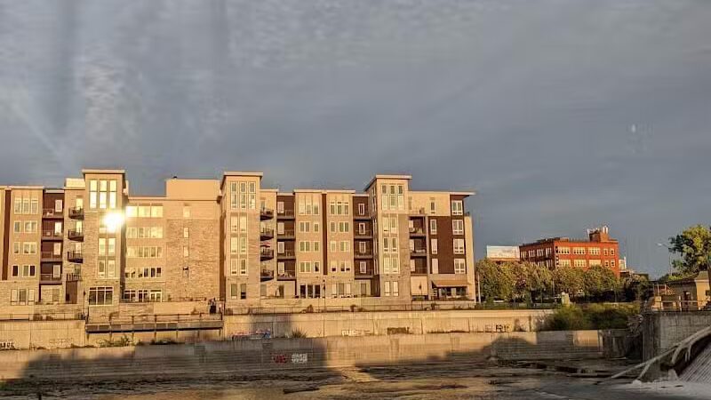 Promenade At Erie Harbor - Rochester, NY