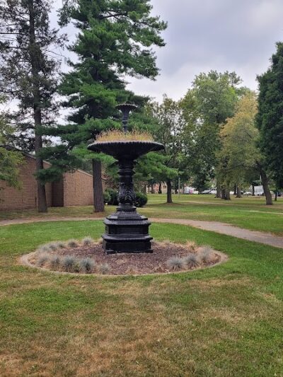 Longview Park - Rock Island, IL
