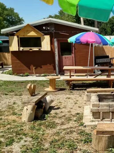 Rock Port Cabins - Rock Port, MO