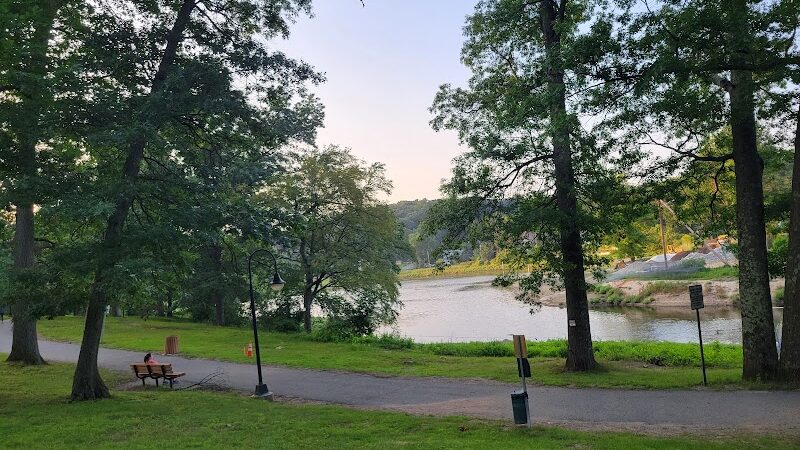 Foxs Lake Dam Parking Area - Rockaway, NJ