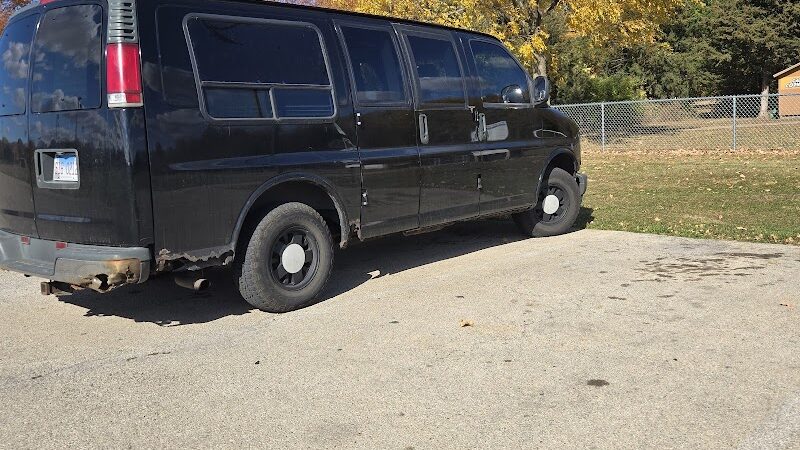 Canine Corners Dog Park - Searls Park - Rockford, IL
