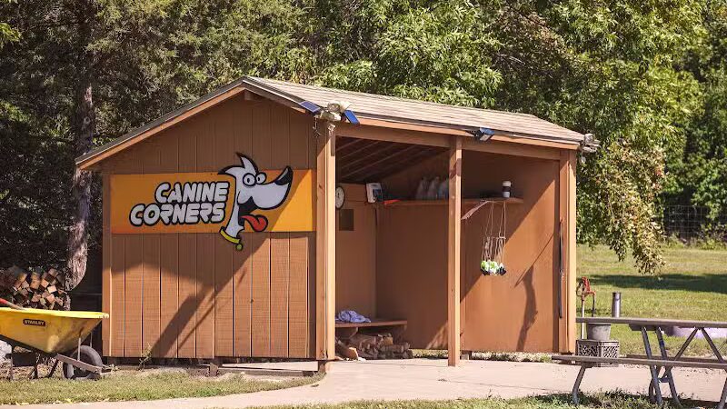 Canine Corners Dog Park - Searls Park - Rockford, IL