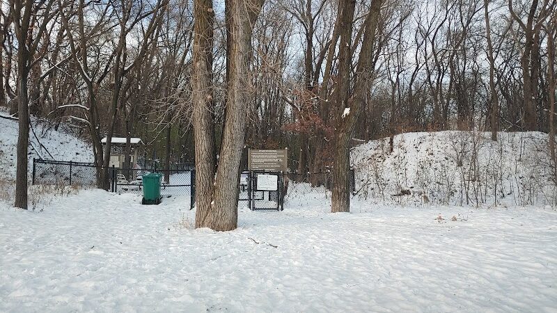 Woodview Off-Leash Dog Area - Roseville, MN