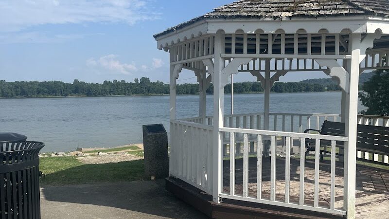 Rosiclare Park - Rosiclare, IL