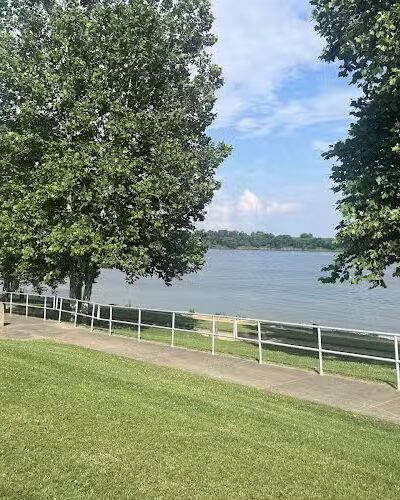 Rosiclare Park - Rosiclare, IL