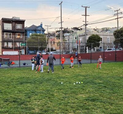 Eureka Valley Dog Play Area - San Francisco, CA
