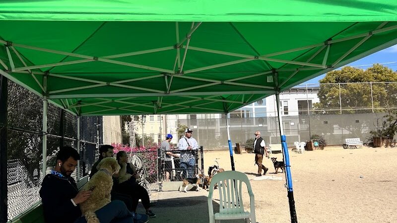 Eureka Valley Dog Play Area - San Francisco, CA