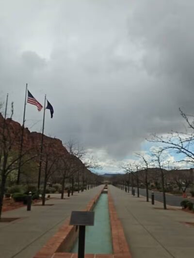 Santa Clara Arboretum Trail Parking - Santa Clara, UT
