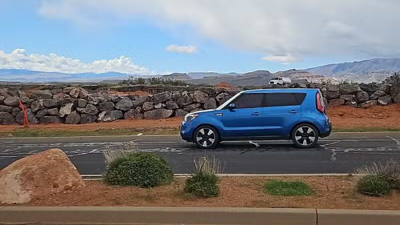 Santa Clara Arboretum Trail Parking - Santa Clara, UT