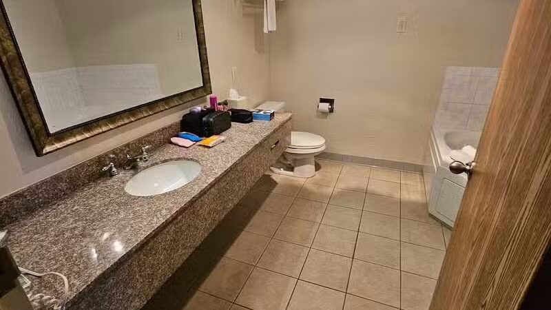 Quality Inn & Suites Schoharie near Howe Caverns - Schoharie, NY