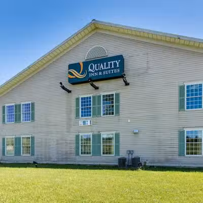 Quality Inn & Suites Schoharie near Howe Caverns - Schoharie, NY