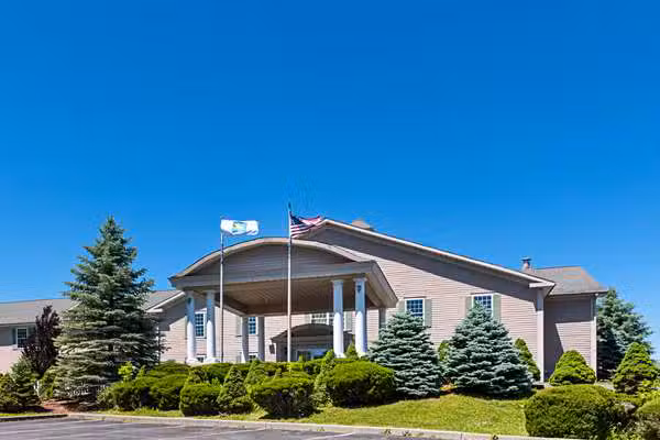 Quality Inn & Suites Schoharie near Howe Caverns - Schoharie, NY