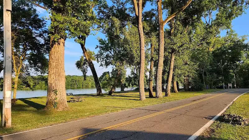 Henry Hudson Park - Selkirk, NY