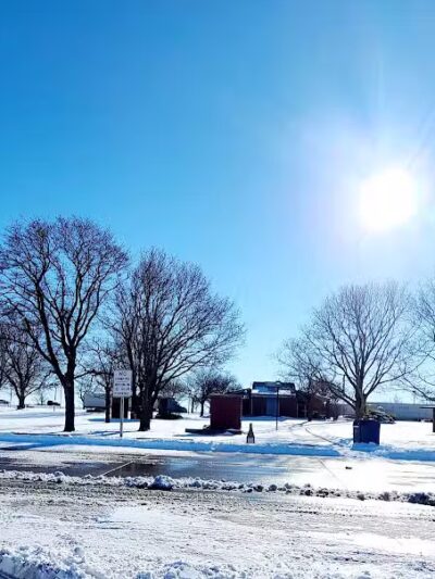 Goehner Westbound Truck Parking - Seward, NE