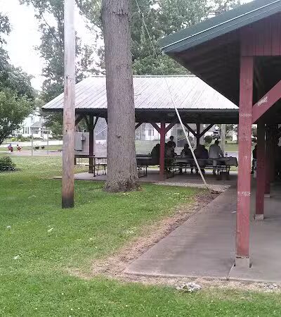 Shannon Village Park - Shannon, IL