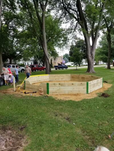 Shannon Village Park - Shannon, IL